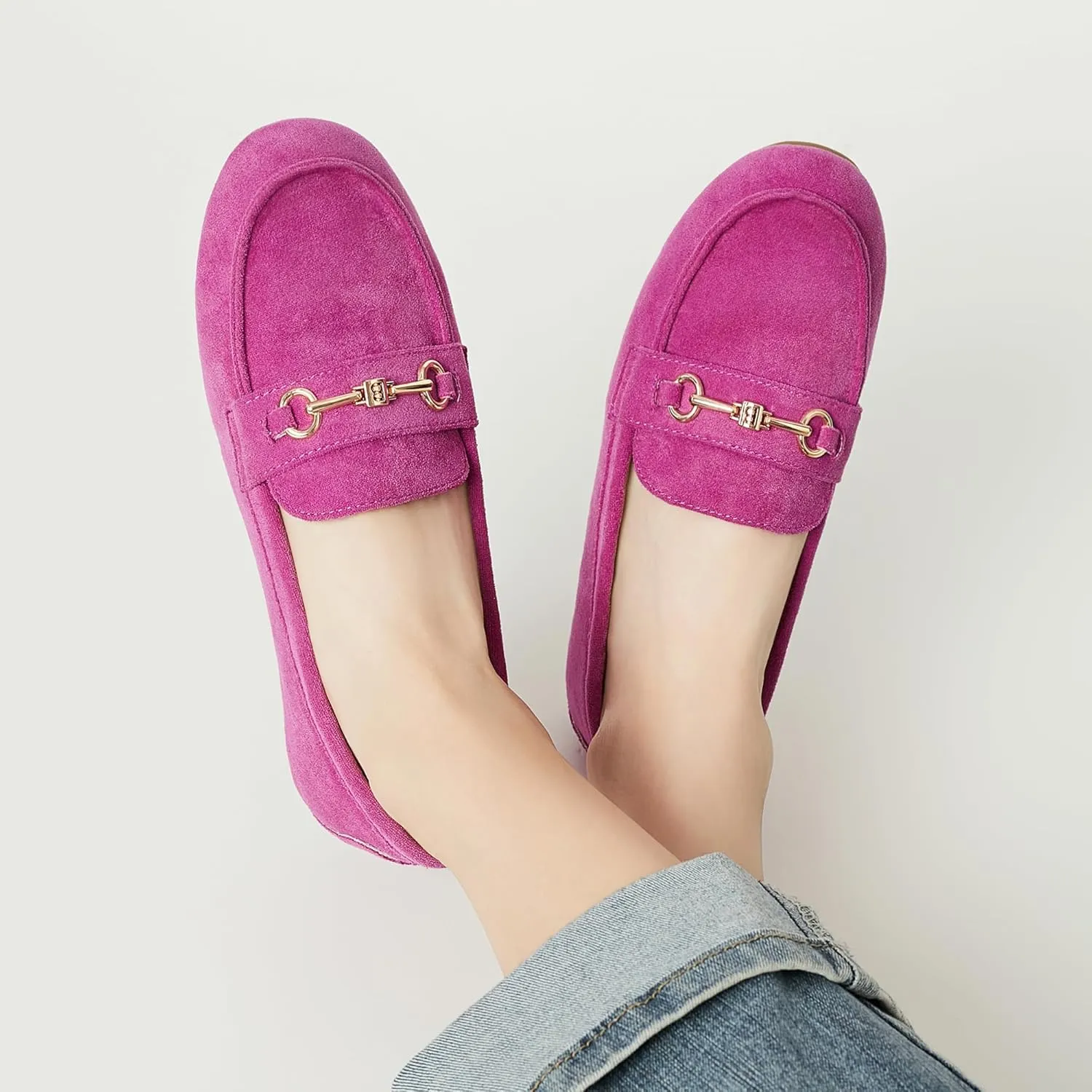 Women's Wide Loafers Casual Slip on Flat Shoes Women's Comfort Penny Loafers with Arch Support Women Dressy Moccasins